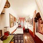 New Apartament In Historical Genoa Center